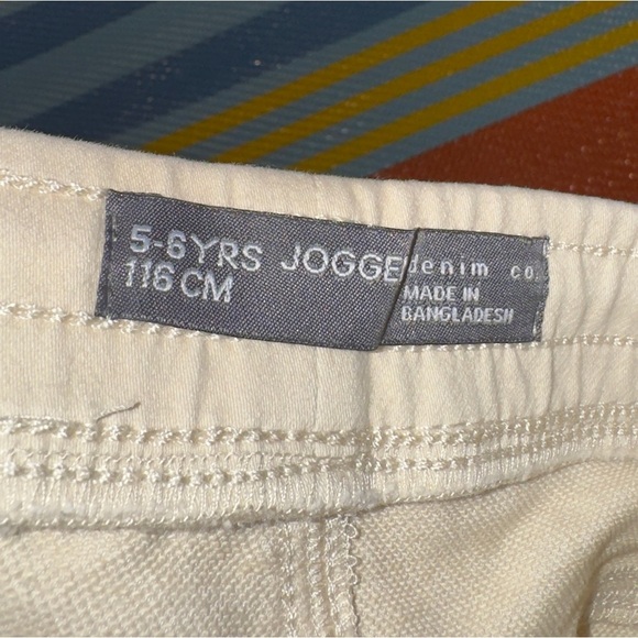 Denim&Co Cream Jogger Pants Boys Kids Size 6 - Picture 3 of 3
